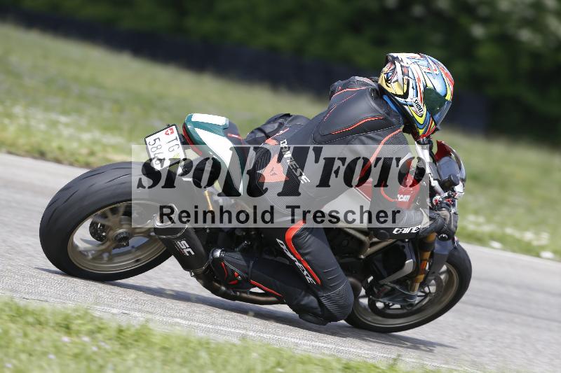 /15 13.05.2025 Max Racing ADR/Gruppe rot/44